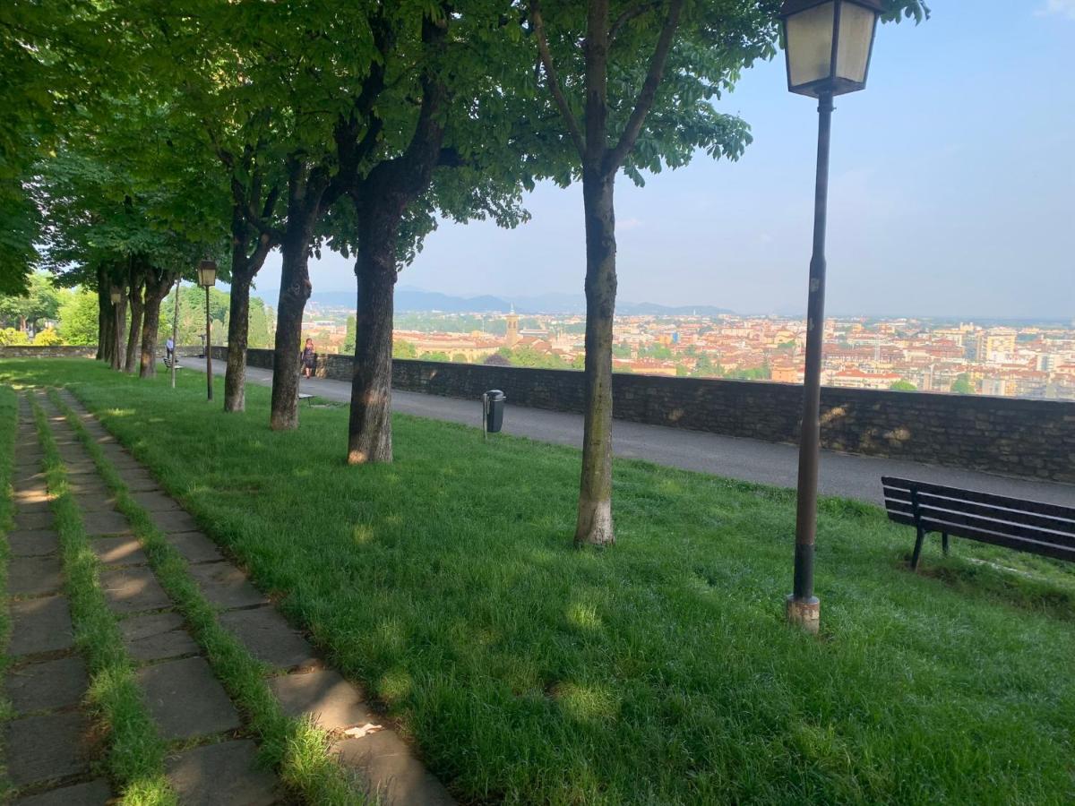 Houseberg Daire Bergamo Dış mekan fotoğraf